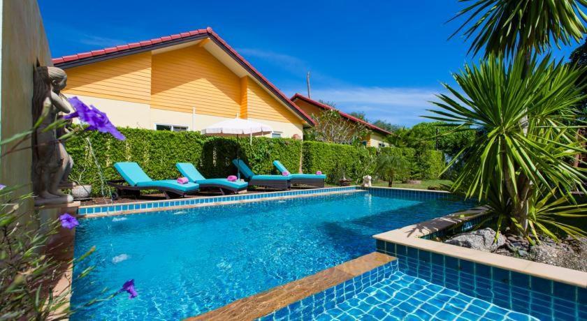 Lemon Tree Naturist Resort Naiharn Beach Phuket מראה חיצוני תמונה
