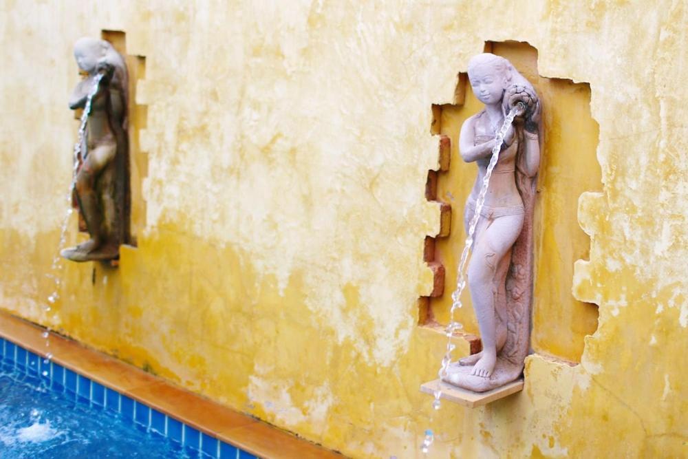 Lemon Tree Naturist Resort Naiharn Beach Phuket מראה חיצוני תמונה