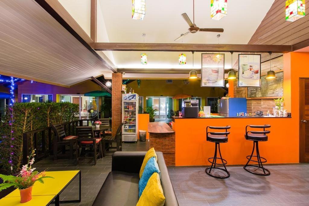 Lemon Tree Naturist Resort Naiharn Beach Phuket מראה חיצוני תמונה