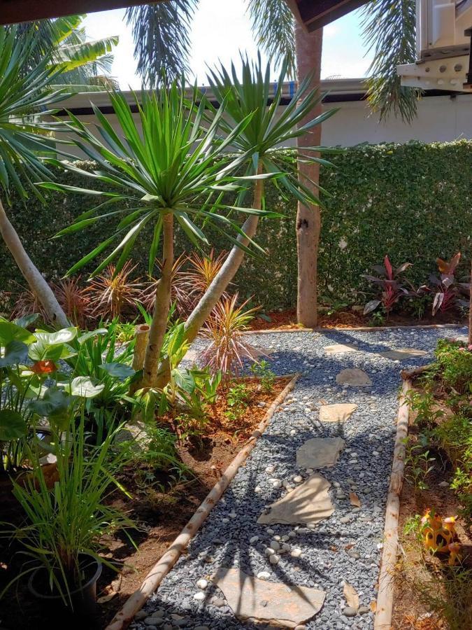 Lemon Tree Naturist Resort Naiharn Beach Phuket מראה חיצוני תמונה
